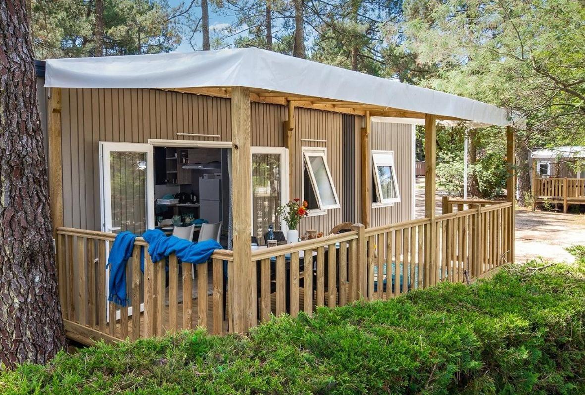 Camping Ares Holiday home